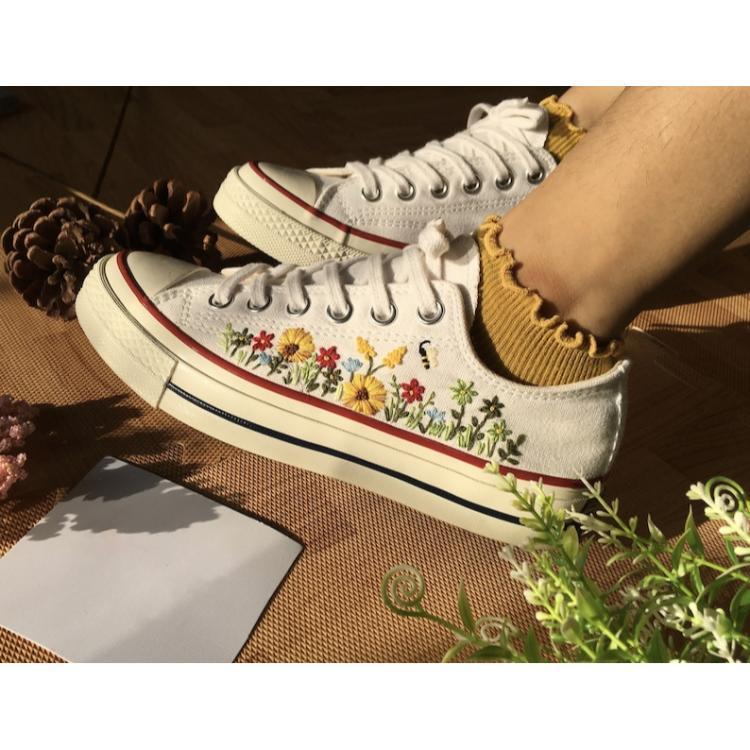 Flower Converse, Converse LOW Tops, Embroidered Flower Garden