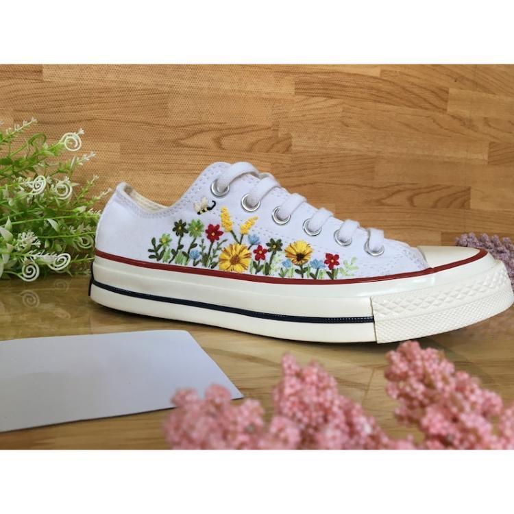 Flower Converse, Converse LOW Tops, Embroidered Flower Garden