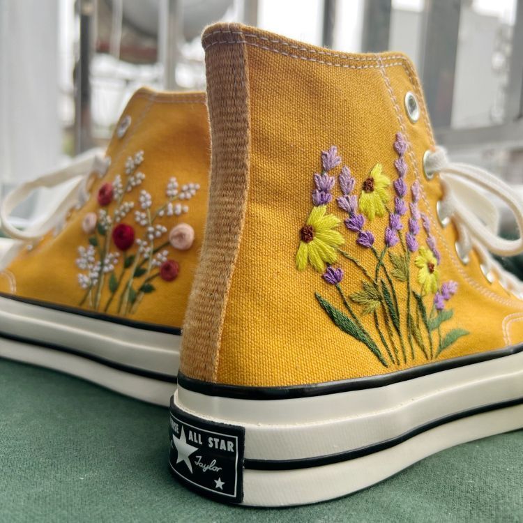 Embroidered Sweet Rose And Lavender Garden,Embroidered Sneakers