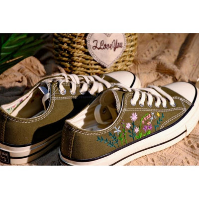 Converse embroidered shoes, Converse custom small flower