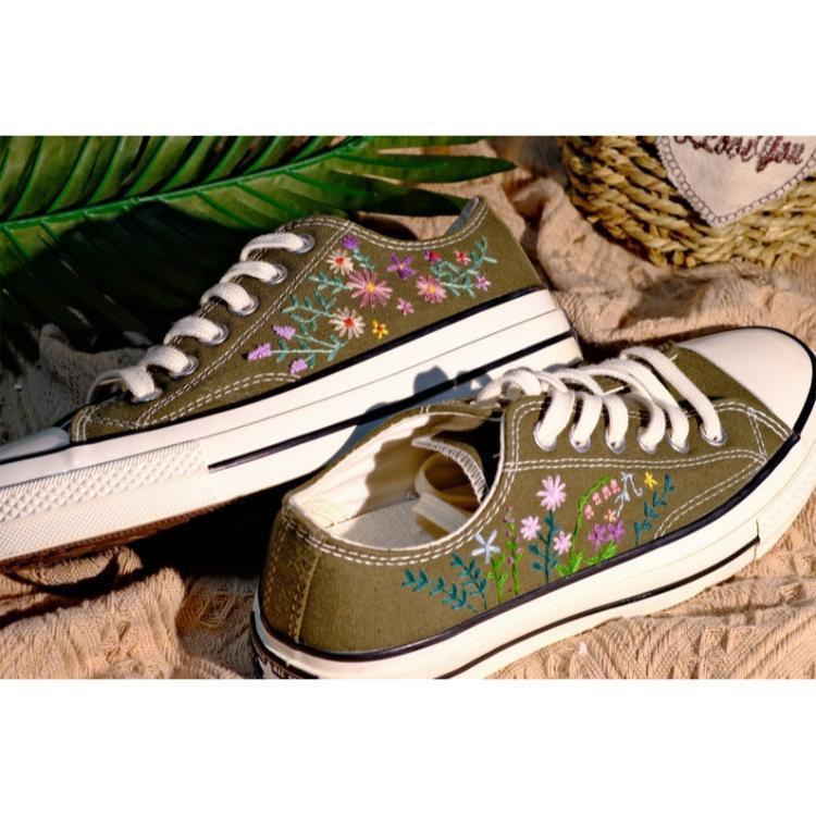 Converse embroidered shoes, Converse custom small flower