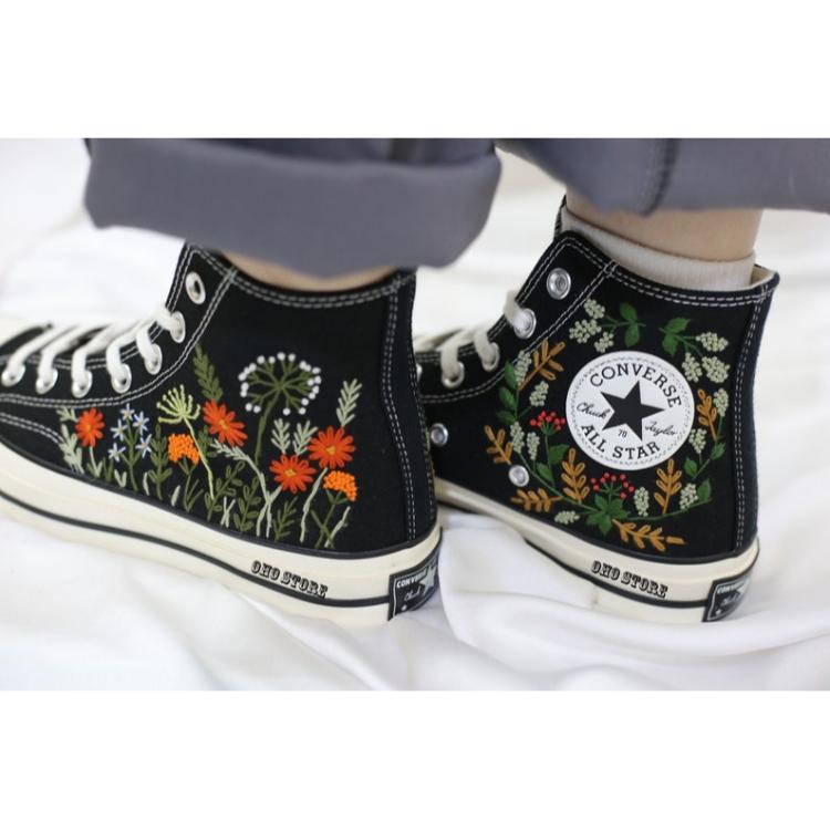 Converse Flower Embroidery, Custom Converse Chuck Taylor 1970s