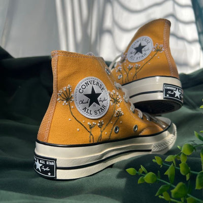 Converse High Tops Chuck Taylors , Custom Converse White Dandelion