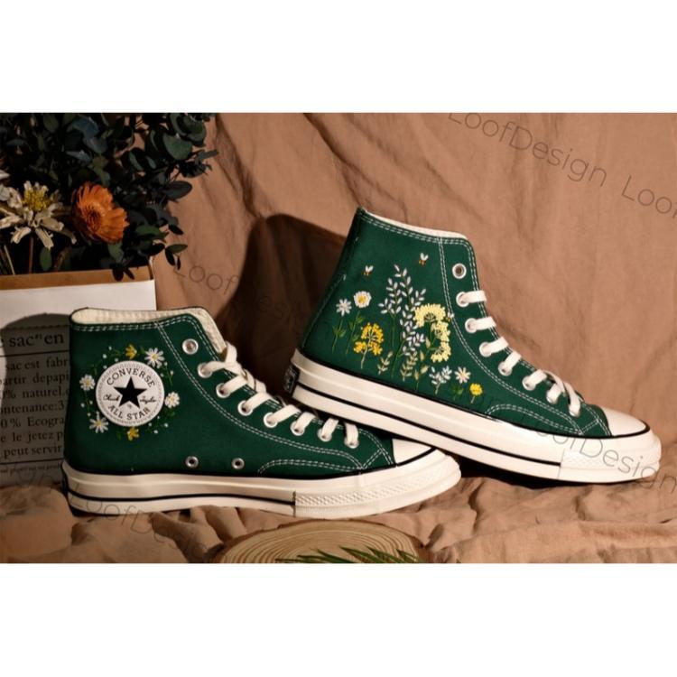 Converse embroidered shoes, small flower embroidery