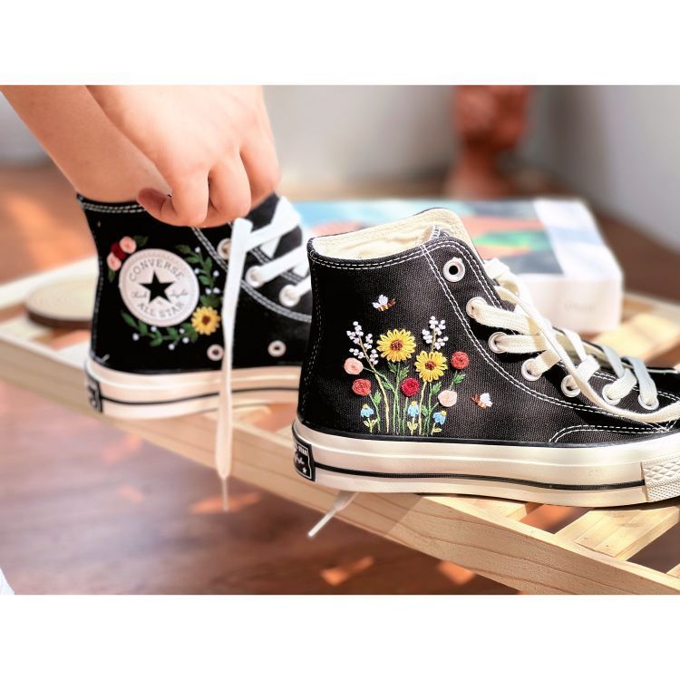 Converse Pet,Floral Converse,Embroidered Converse,Garden Of Sunflowers