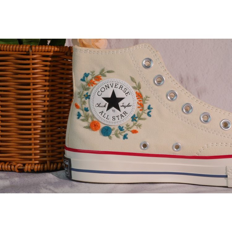 Custom Embroidery Converse, Converse High Neck Floral Embroidery