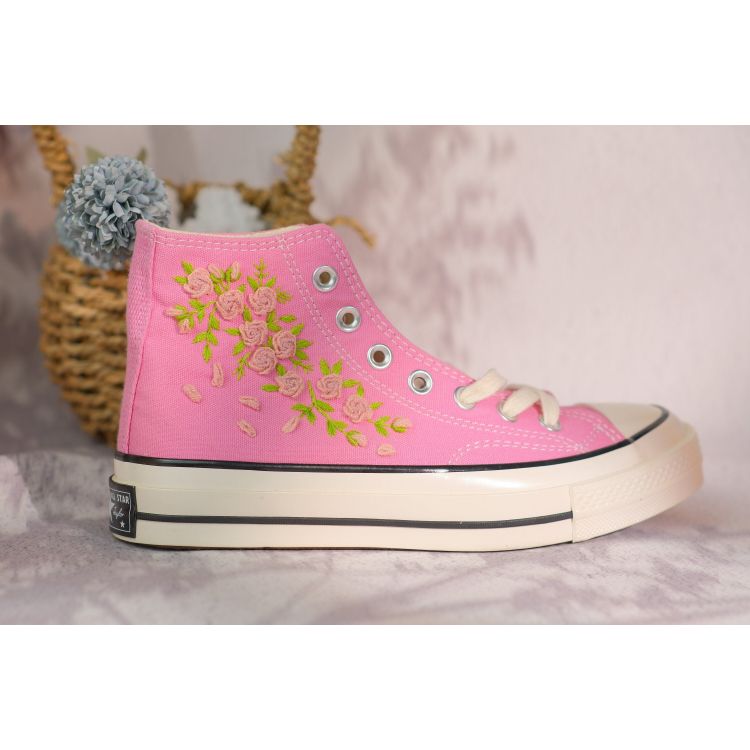 Custom Embroidery Converse, Converse High Neck Floral Embroidery