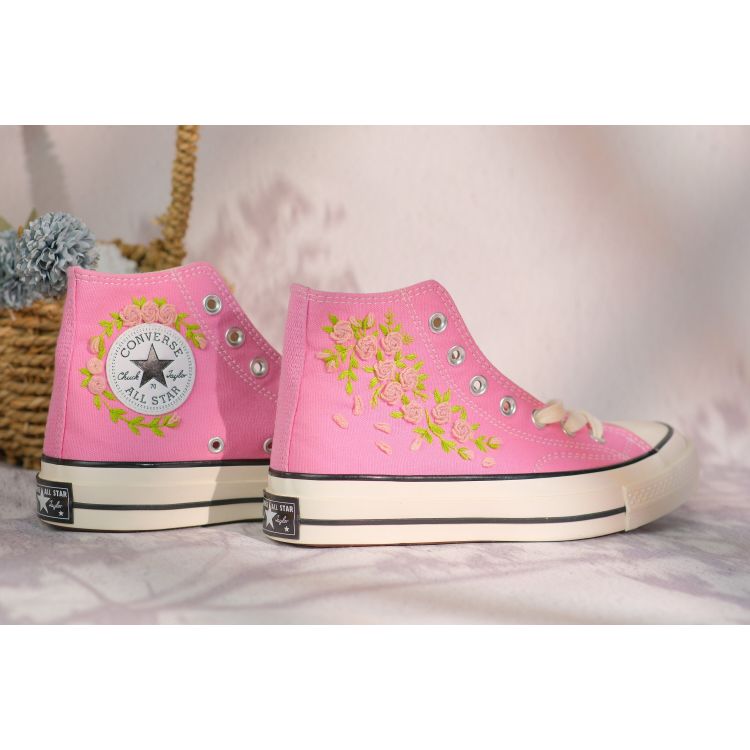 Custom Embroidery Converse, Converse High Neck Floral Embroidery