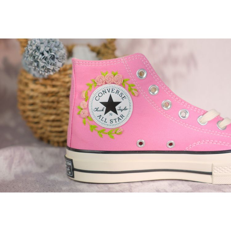 Custom Embroidery Converse, Converse High Neck Floral Embroidery