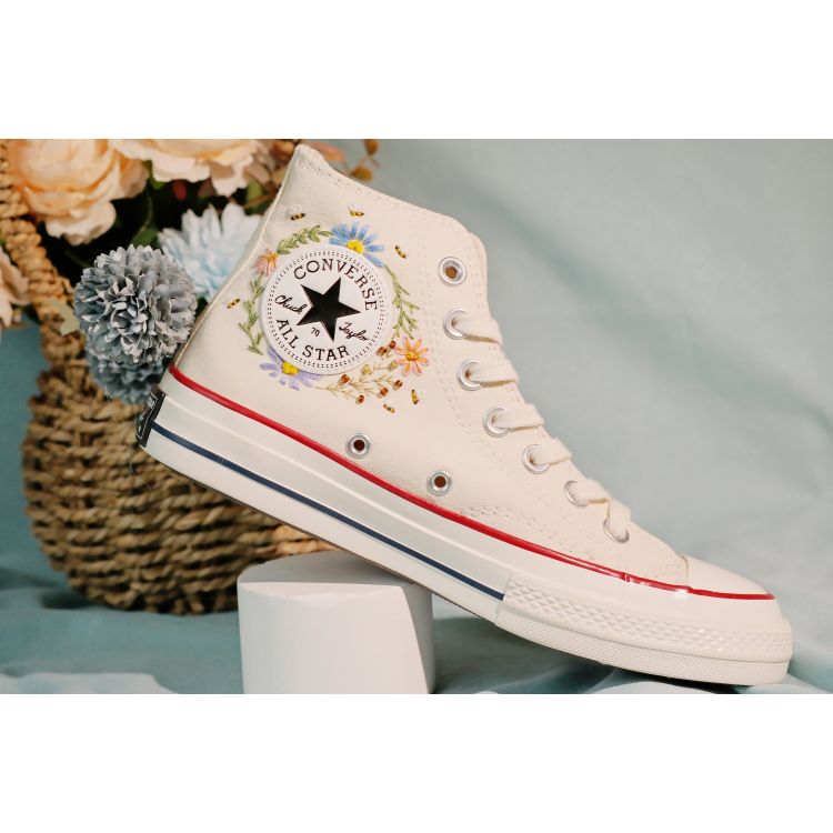 Converse  small flower embroidered shoes, custom wreath embroidery