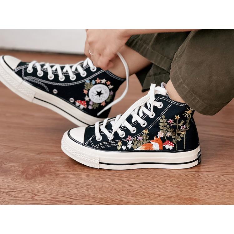 Custom Converse Pet, Embroidered Converse High Tops Fox