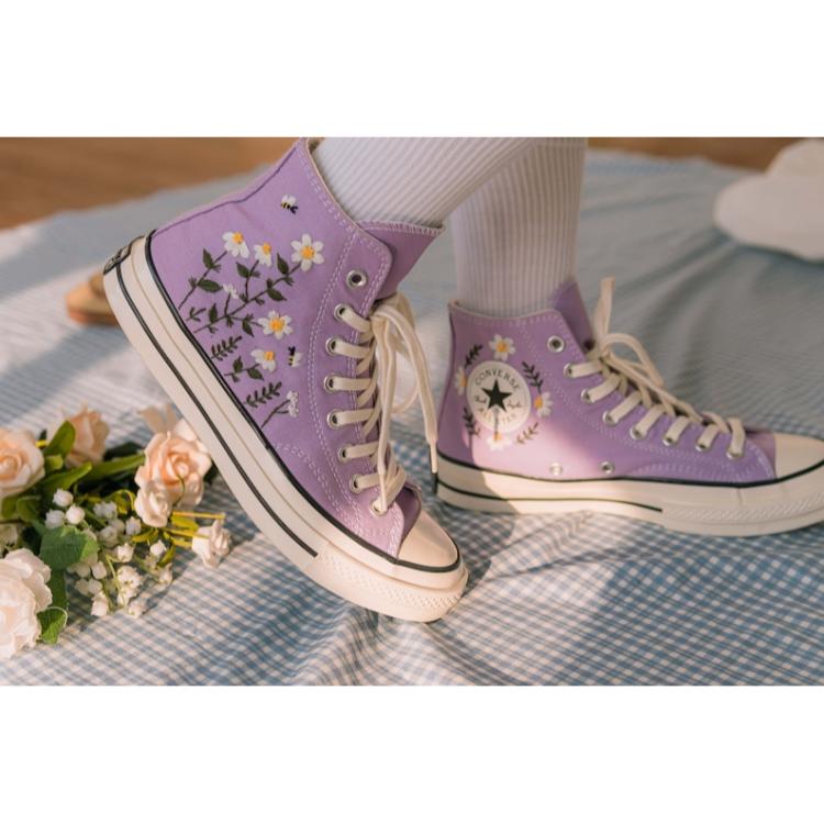 Embroidered Converse Flower, Sneakers Beautiful White Chrysanthemum