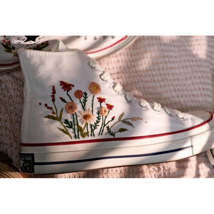 Converse embroidered shoes, Converse custom small flower