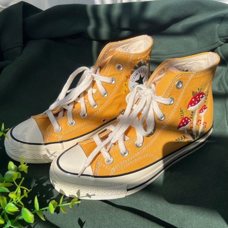 Embroidered Red Mushrooms And Butterfly ,Embroidered Converse Chuck