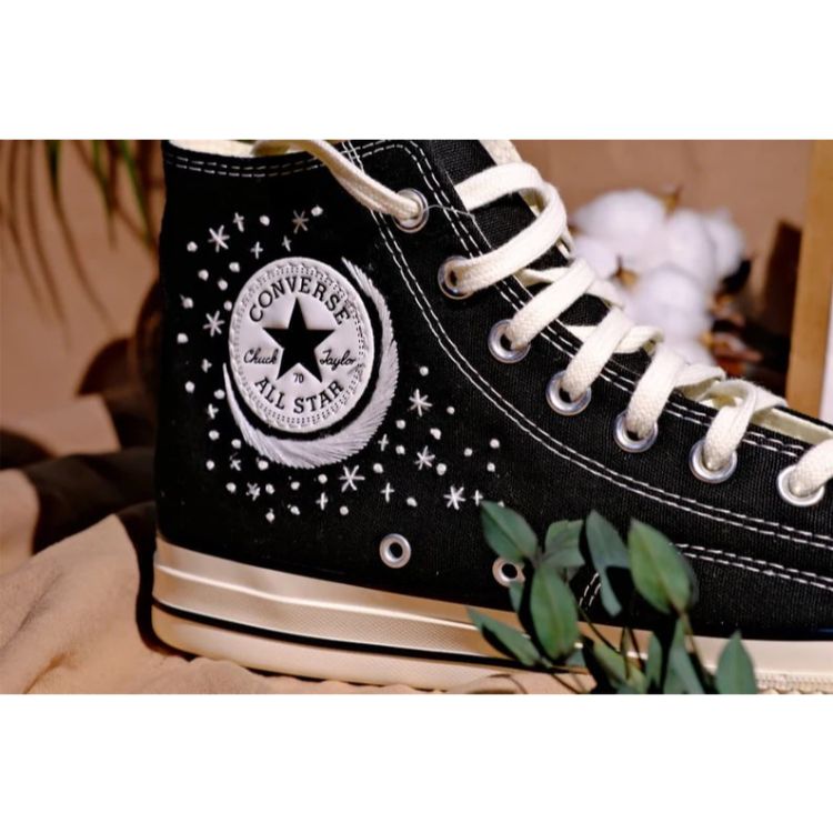 Chuck Taylor All Star Embroidered Floral, Embroidered Mushroom Flowers