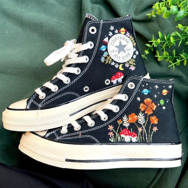 Flower Converse,Mushroom Shoes,Embroidered Flowers And The Sky